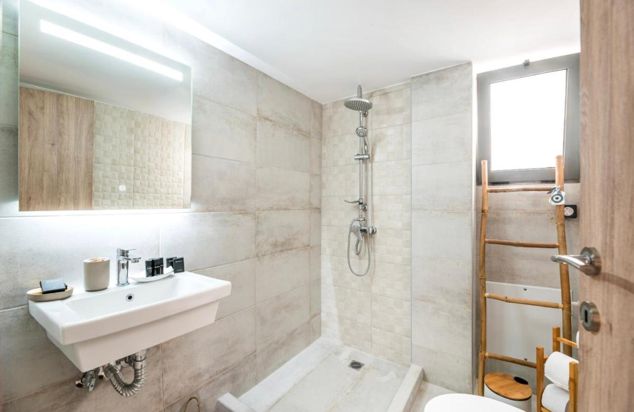 Eleusis Suites Α Exterior foto